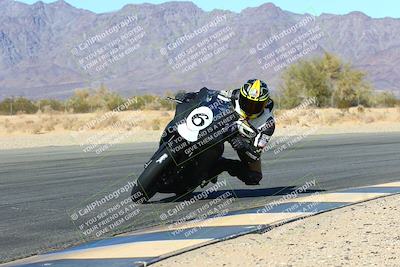 media/Jan-08-2022-SoCal Trackdays (Sat) [[1ec2777125]]/Turn 6 Inside (1pm)/